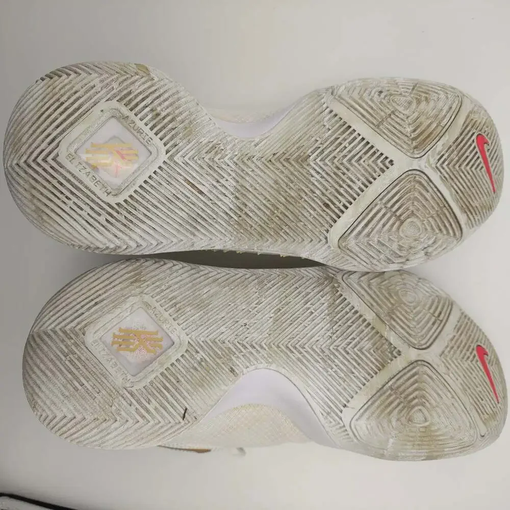 Nike Kyrie 3 Ivory Gold Summer Pack Basketball Shoes Mens Size 9 852395-902